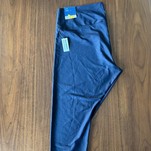 NWT 2X Women’s Old Navy Powersoft Leggings NAVY 7/8 Ankle Length - Picture 3 of 11